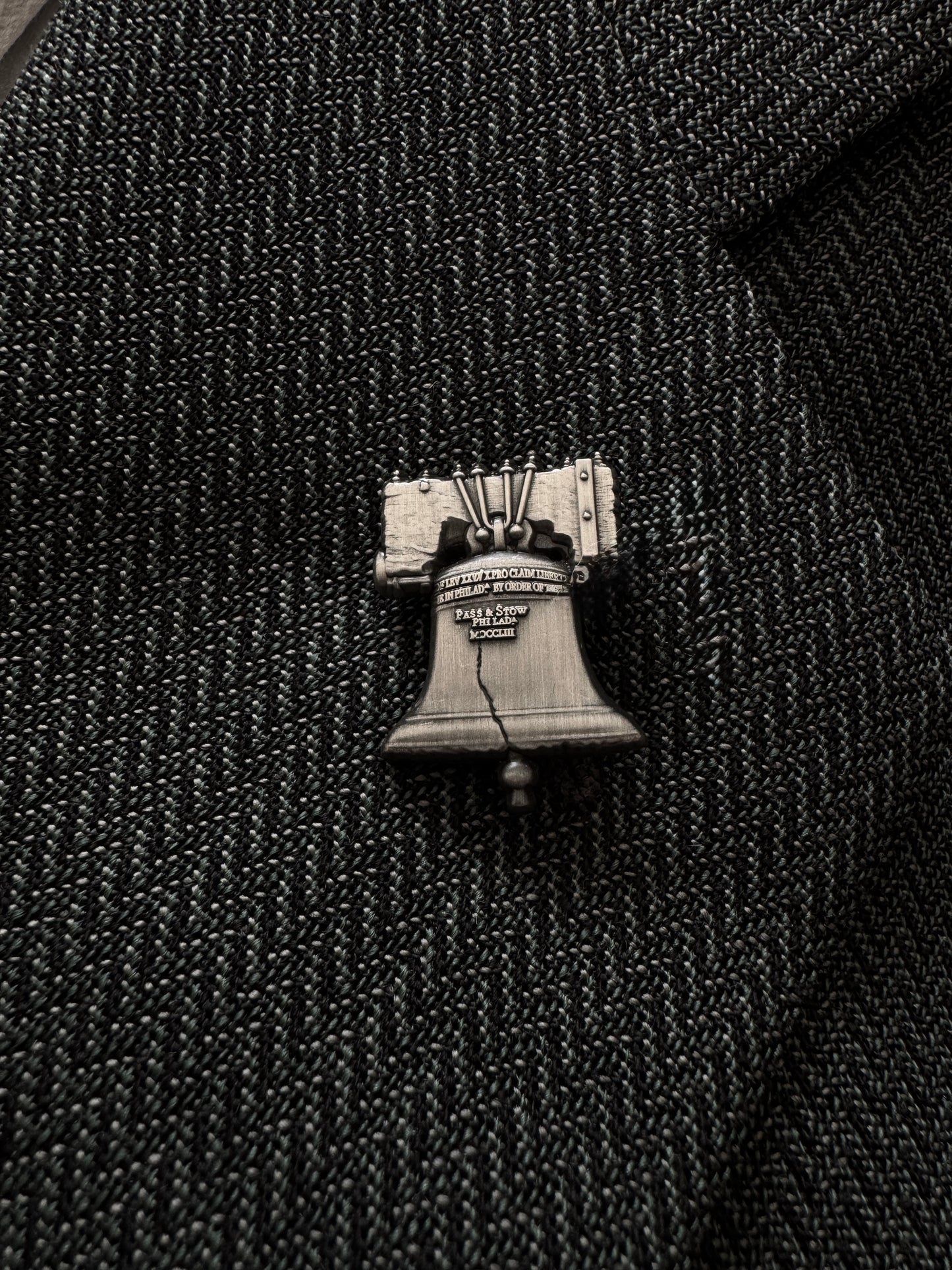 Liberty Bell - 1" Pin